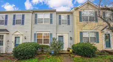 1985 PARTREE CT, WOODBRIDGE, Virginia 22191, 3 Bedrooms Bedrooms, ,3 BathroomsBathrooms,Residential,For sale,1985 PARTREE CT,VAPW2084564 MLS # VAPW2084564