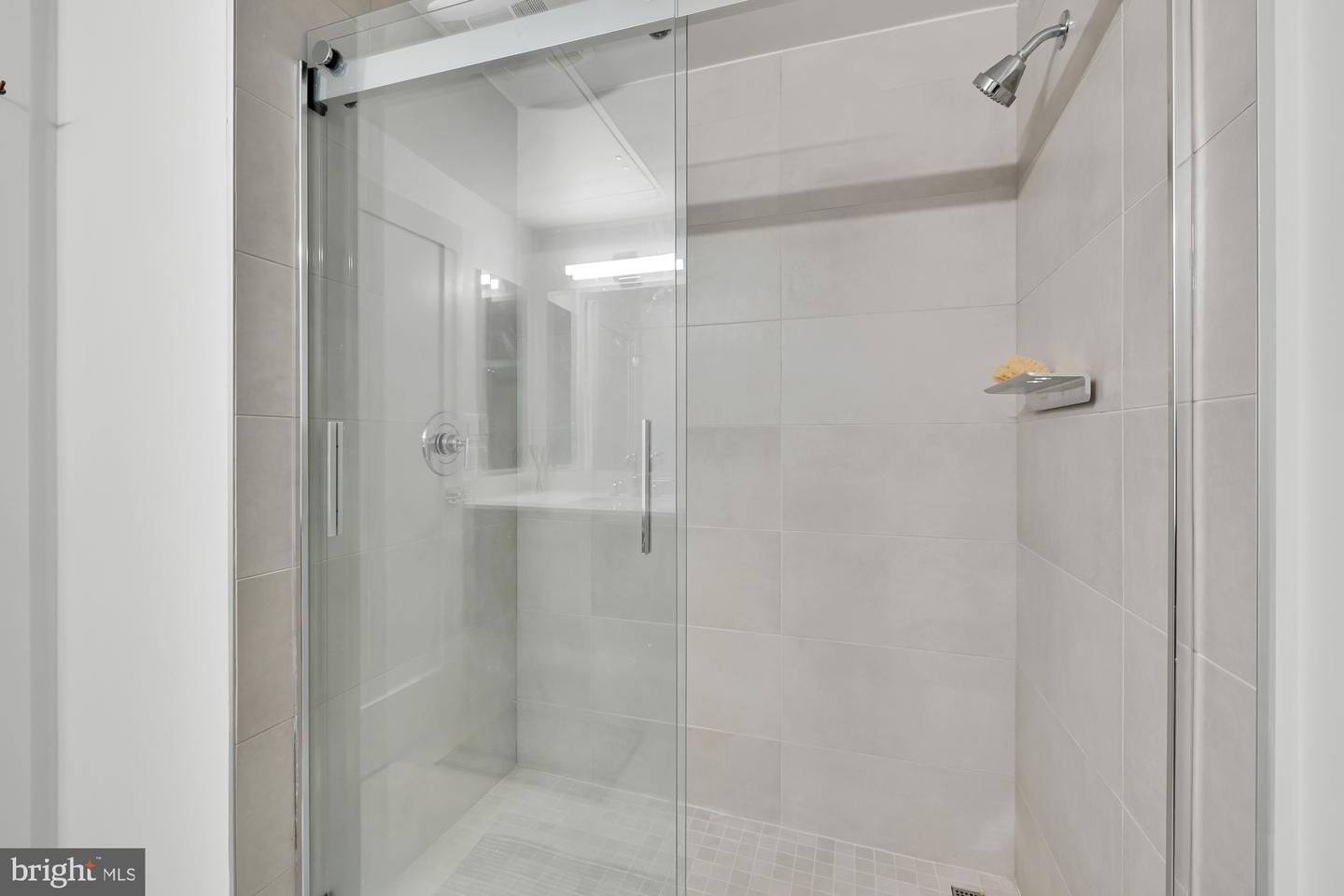 37 L ST SE #907, WASHINGTON, District Of Columbia 20003, 1 Bedroom Bedrooms, ,1 BathroomBathrooms,Residential,For sale,37 L ST SE #907,DCDC2148030 MLS # DCDC2148030