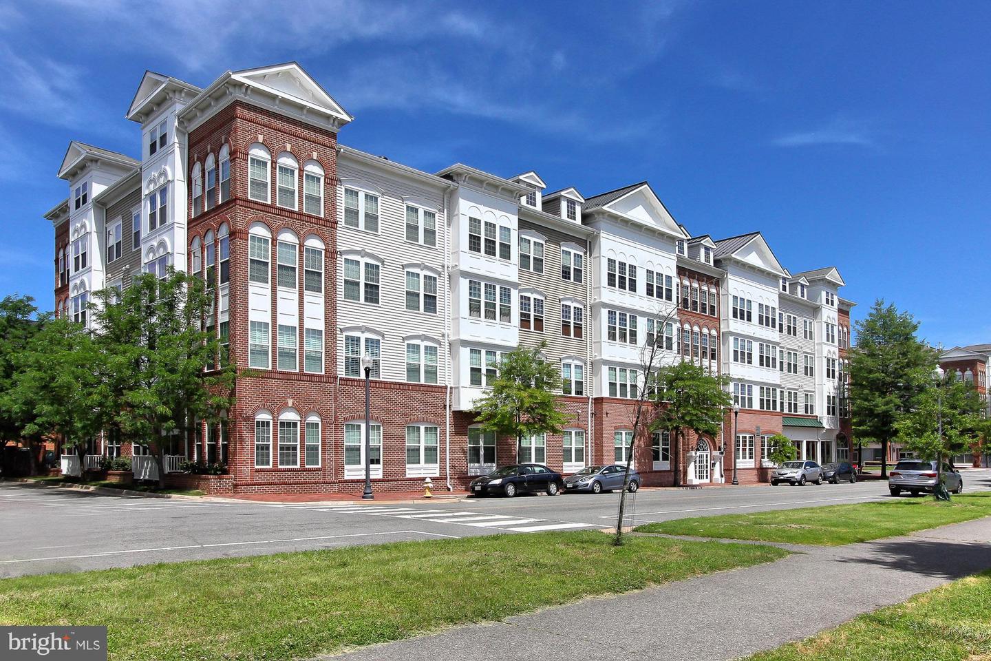 191 SOMERVELLE ST #403, ALEXANDRIA, Virginia 22304, 3 Bedrooms Bedrooms, ,2 BathroomsBathrooms,Residential,For sale,191 SOMERVELLE ST #403,VAAX2039852 MLS # VAAX2039852