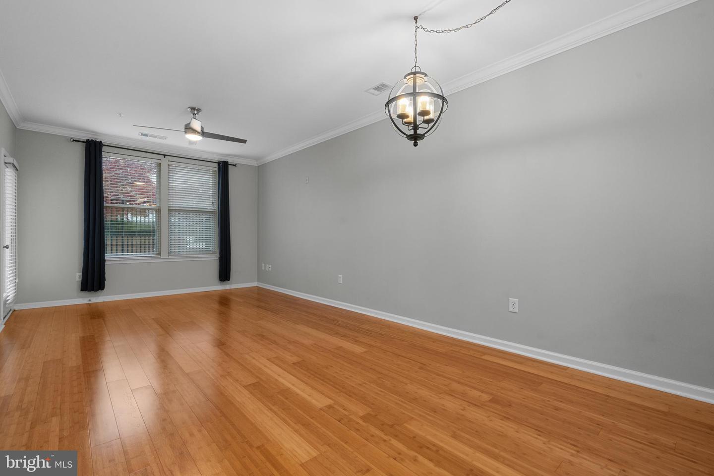 12000 MARKET ST #145, RESTON, Virginia 20190, 1 Bedroom Bedrooms, ,1 BathroomBathrooms,Residential,For sale,12000 MARKET ST #145,VAFX2213668 MLS # VAFX2213668