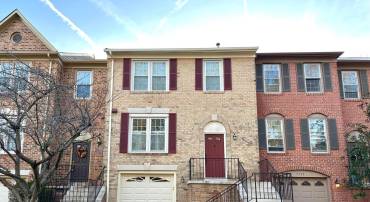 7716 GROMWELL CT, SPRINGFIELD, Virginia 22152, 3 Bedrooms Bedrooms, ,2 BathroomsBathrooms,Residential,For sale,7716 GROMWELL CT,VAFX2213750 MLS # VAFX2213750