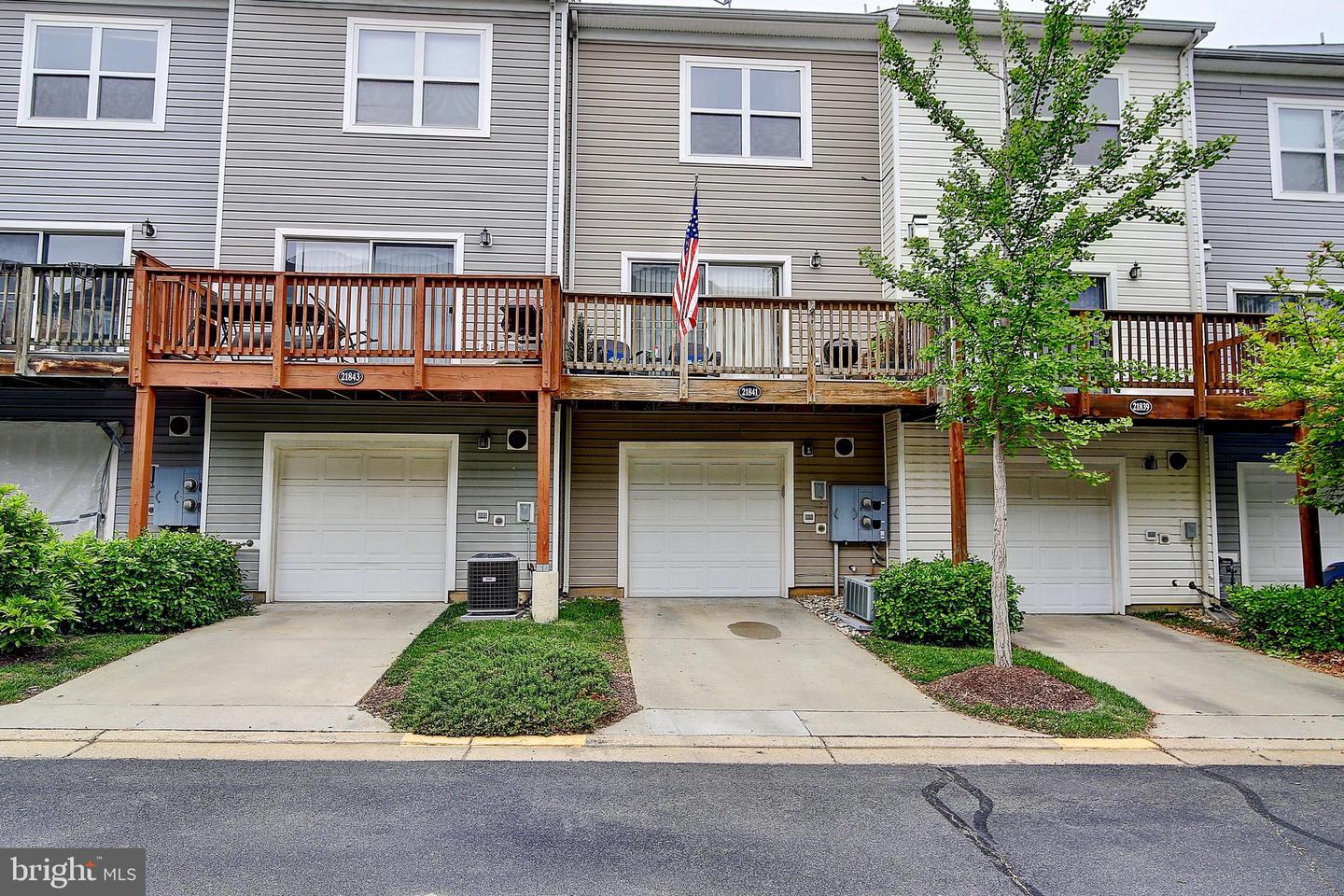 21841 GOODWOOD TER, ASHBURN, Virginia 20147, 2 Bedrooms Bedrooms, ,2 BathroomsBathrooms,Residential,For sale,21841 GOODWOOD TER,VALO2084894 MLS # VALO2084894