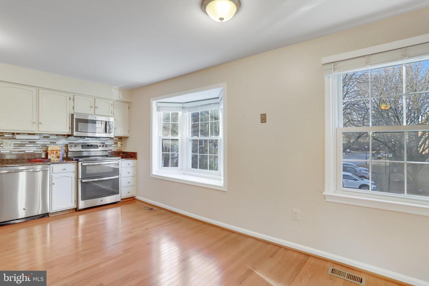 4747 IRVIN SQ, ALEXANDRIA, Virginia 22312, 3 Bedrooms Bedrooms, ,2 BathroomsBathrooms,Residential,For sale,4747 IRVIN SQ,VAFX2213810 MLS # VAFX2213810