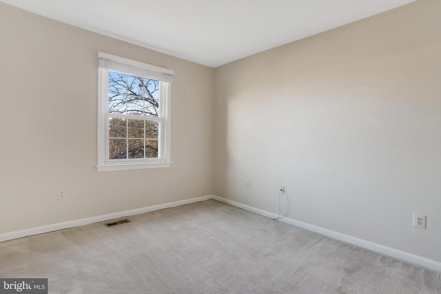 4747 IRVIN SQ, ALEXANDRIA, Virginia 22312, 3 Bedrooms Bedrooms, ,2 BathroomsBathrooms,Residential,For sale,4747 IRVIN SQ,VAFX2213810 MLS # VAFX2213810