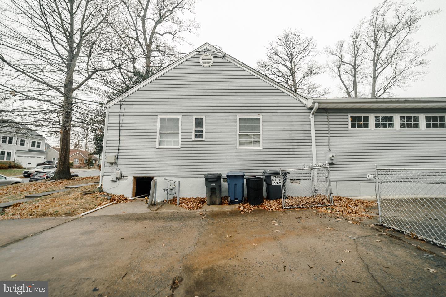 2005 GRIFFITH RD, FALLS CHURCH, Virginia 22043, 3 Bedrooms Bedrooms, ,2 BathroomsBathrooms,Residential,For sale,2005 GRIFFITH RD,VAFX2214094 MLS # VAFX2214094