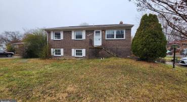 4801 KENTWOOD LN, WOODBRIDGE, Virginia 22193, 4 Bedrooms Bedrooms, ,2 BathroomsBathrooms,Residential,For sale,4801 KENTWOOD LN,VAPW2084602 MLS # VAPW2084602