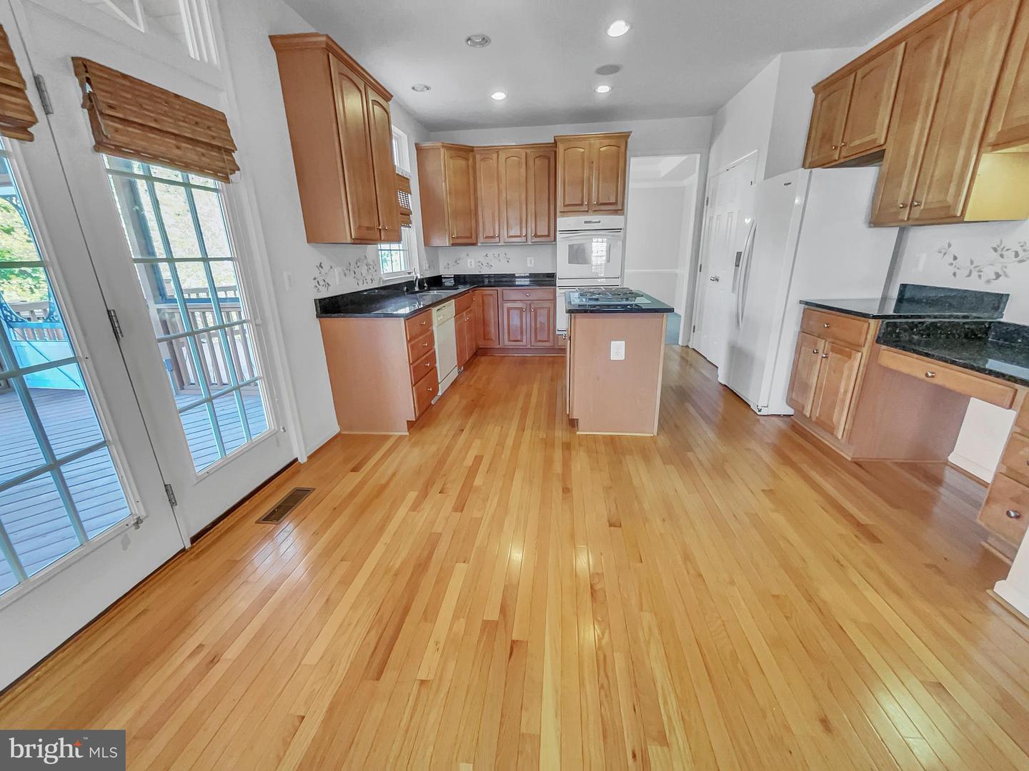 5986 LYCEUM LN, MANASSAS, Virginia 20112, 5 Bedrooms Bedrooms, ,3 BathroomsBathrooms,Residential,For sale,5986 LYCEUM LN,VAPW2082574 MLS # VAPW2082574