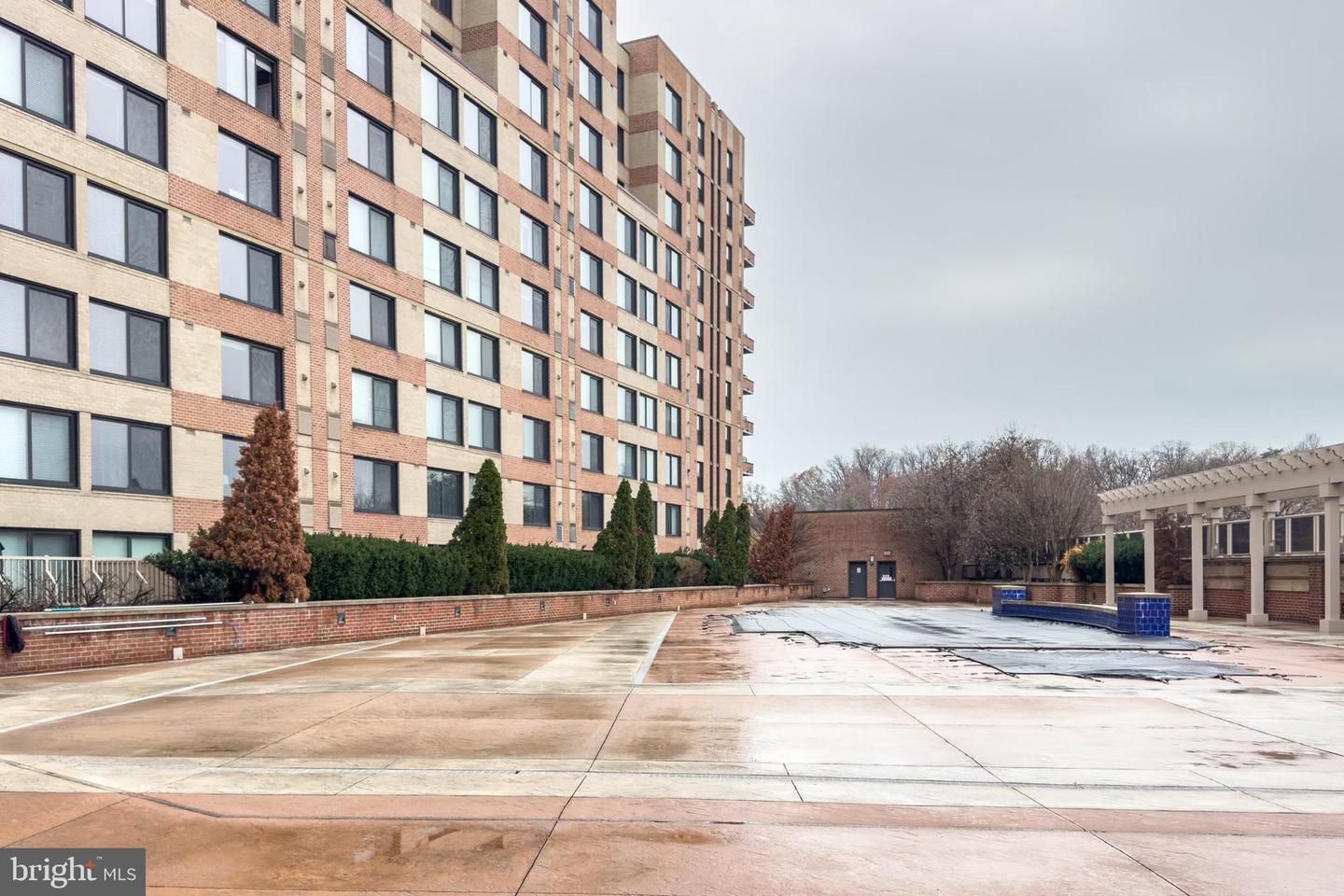 2451 MIDTOWN AVE #1616, ALEXANDRIA, Virginia 22303, 1 Bedroom Bedrooms, ,1 BathroomBathrooms,Residential,For sale,2451 MIDTOWN AVE #1616,VAFX2213818 MLS # VAFX2213818