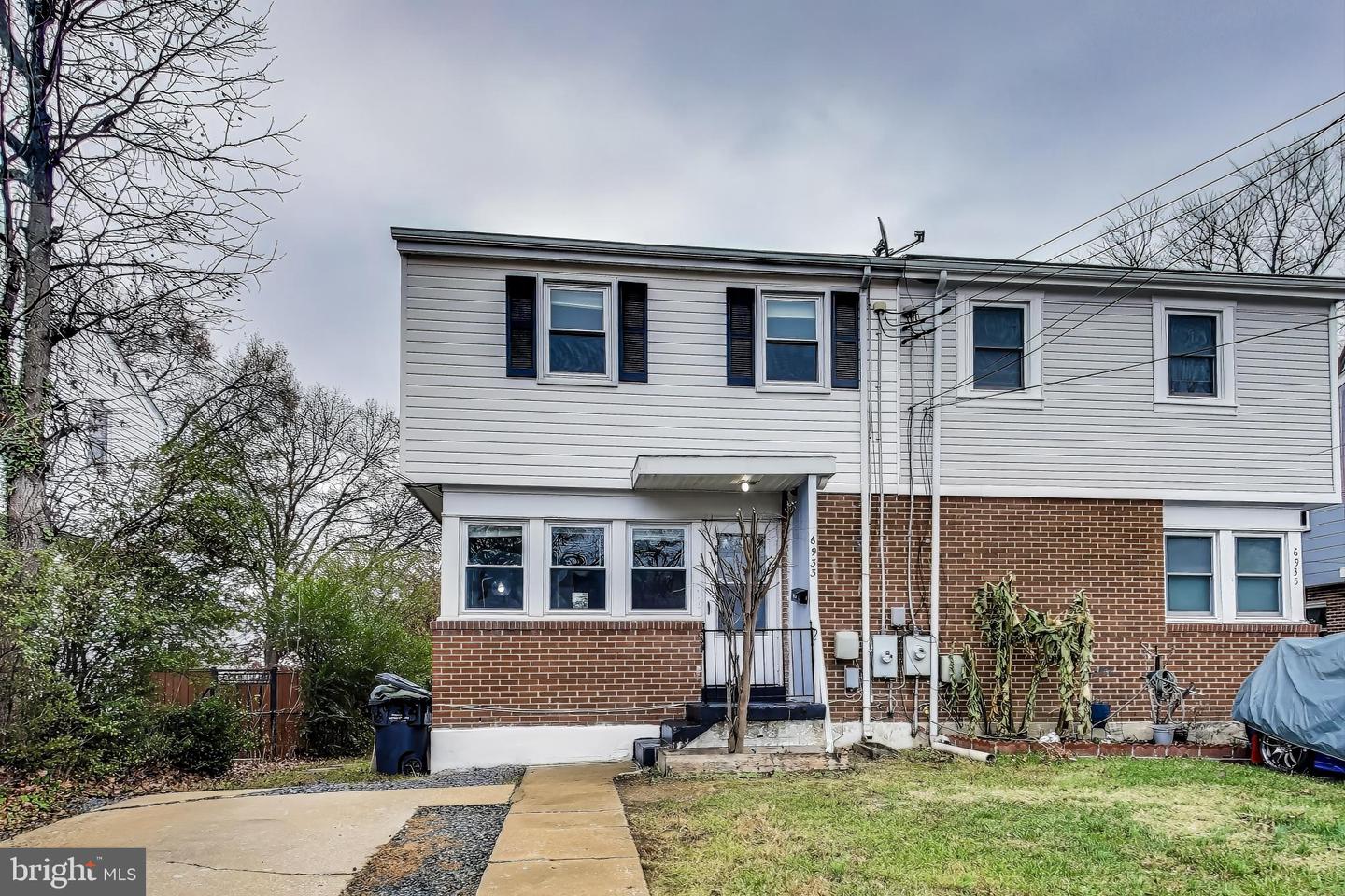 6933 WESTHAMPTON DR, ALEXANDRIA, Virginia 22307, 3 Bedrooms Bedrooms, ,2 BathroomsBathrooms,Residential,For sale,6933 WESTHAMPTON DR,VAFX2213908 MLS # VAFX2213908