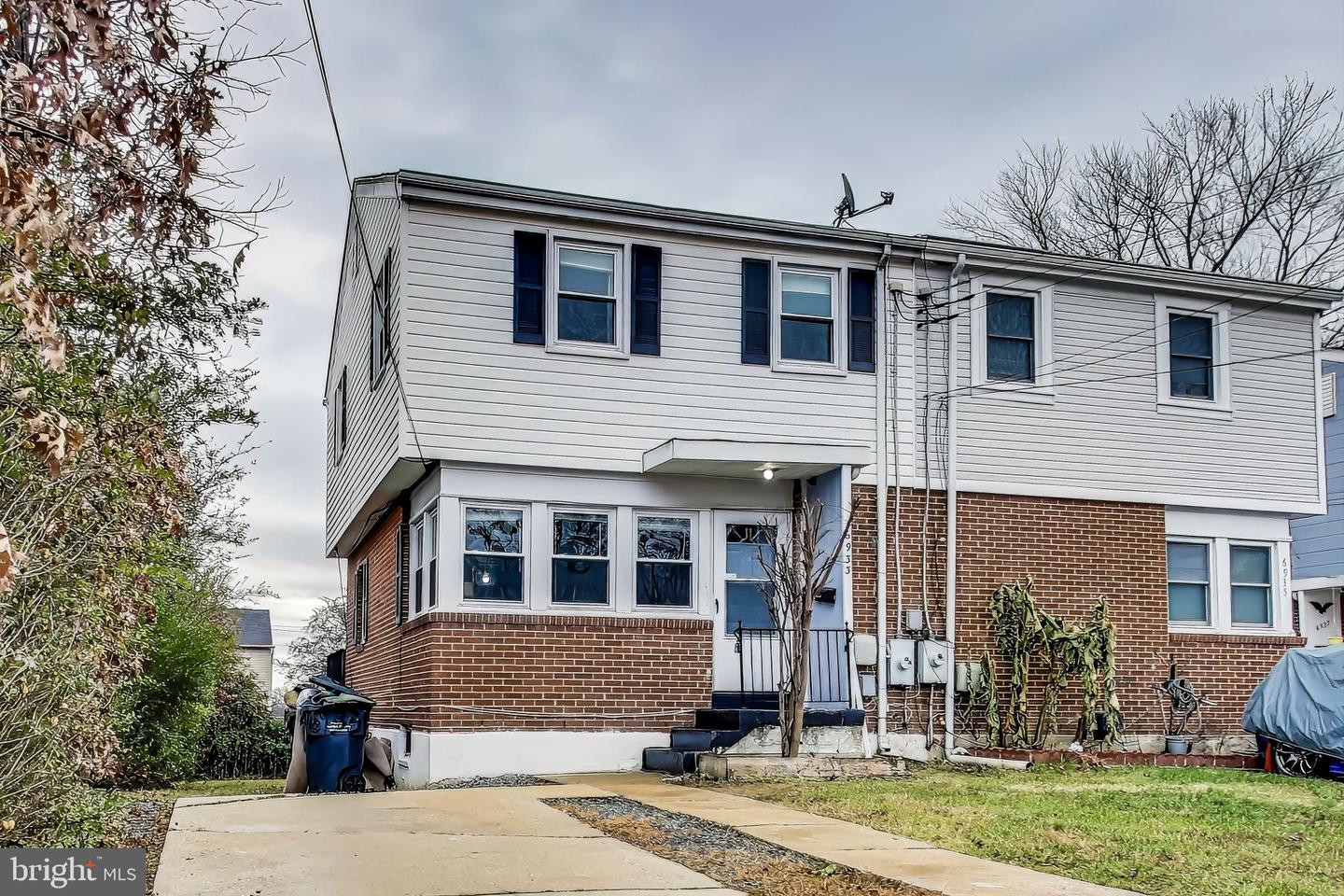 6933 WESTHAMPTON DR, ALEXANDRIA, Virginia 22307, 3 Bedrooms Bedrooms, ,2 BathroomsBathrooms,Residential,For sale,6933 WESTHAMPTON DR,VAFX2213908 MLS # VAFX2213908