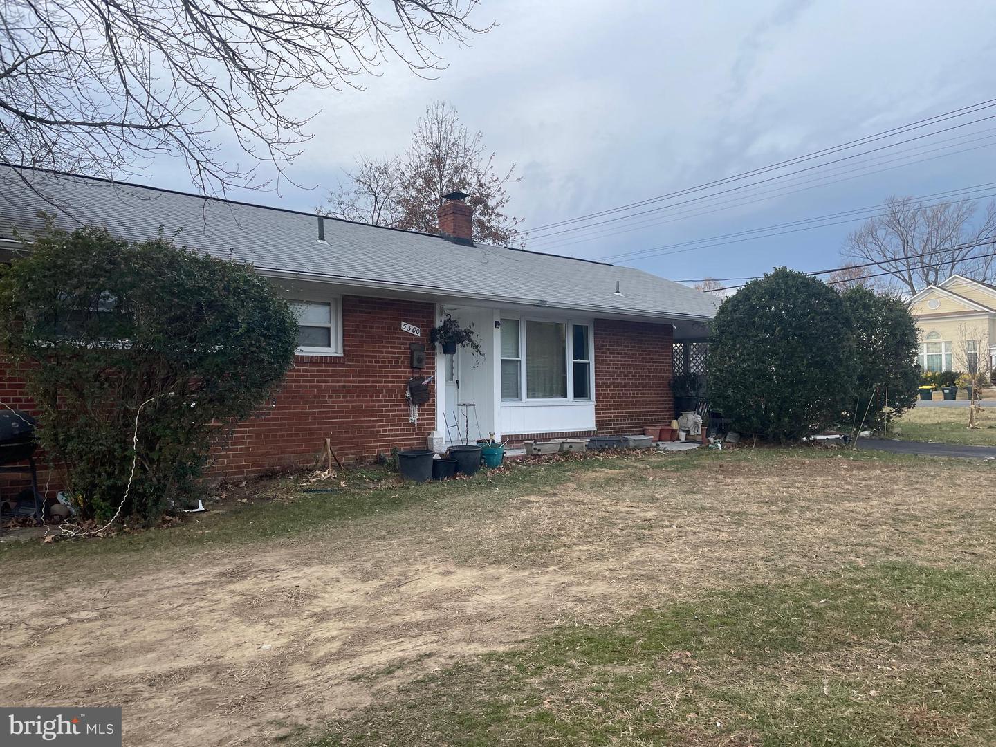 5300 MONTGOMERY, SPRINGFIELD, Virginia 22151, 3 Bedrooms Bedrooms, ,1 BathroomBathrooms,Residential,For sale,5300 MONTGOMERY,VAFX2214296 MLS # VAFX2214296