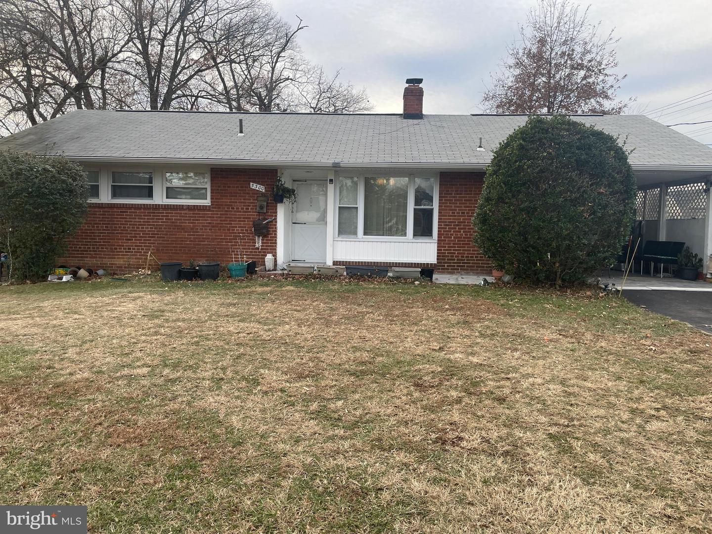 5300 MONTGOMERY, SPRINGFIELD, Virginia 22151, 3 Bedrooms Bedrooms, ,1 BathroomBathrooms,Residential,For sale,5300 MONTGOMERY,VAFX2214296 MLS # VAFX2214296