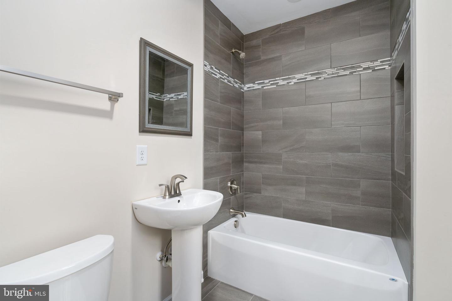35 GRINNAN LN, FREDERICKSBURG, Virginia 22406, 3 Bedrooms Bedrooms, ,2 BathroomsBathrooms,Residential,For sale,35 GRINNAN LN,VAST2033868 MLS # VAST2033868