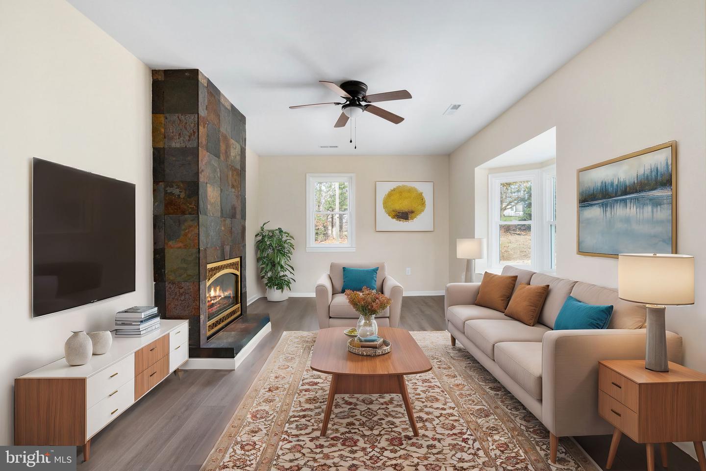 35 GRINNAN LN, FREDERICKSBURG, Virginia 22406, 3 Bedrooms Bedrooms, ,2 BathroomsBathrooms,Residential,For sale,35 GRINNAN LN,VAST2033868 MLS # VAST2033868