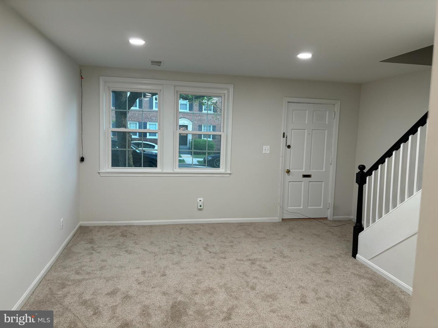 3820 V ST SE #202, WASHINGTON, District Of Columbia 20020, 2 Bedrooms Bedrooms, ,1 BathroomBathrooms,Residential,For sale,3820 V ST SE #202,DCDC2138982 MLS # DCDC2138982