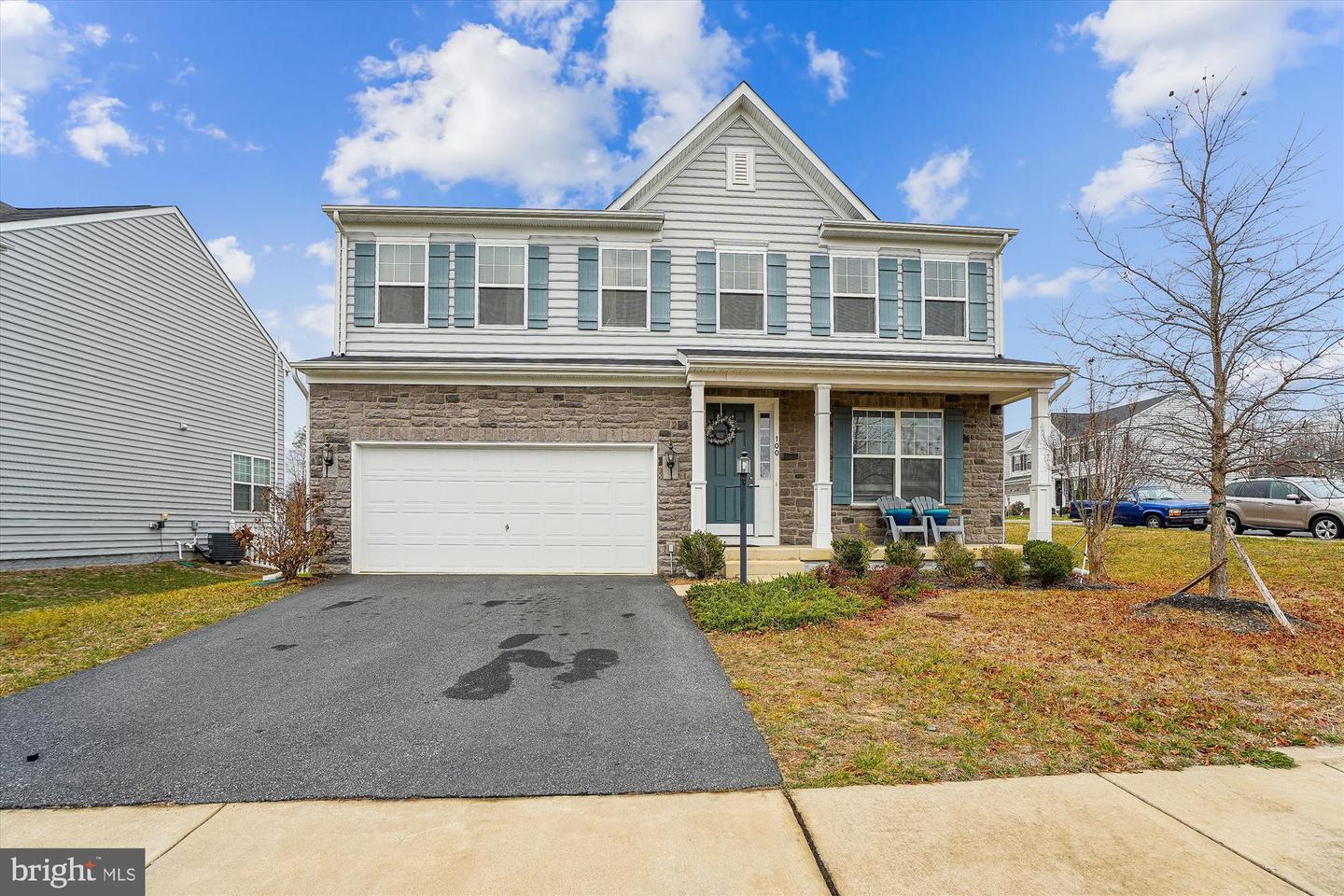 100 COTTON BLOSSOM CT, FREDERICKSBURG, Virginia 22405, 5 Bedrooms Bedrooms, ,3 BathroomsBathrooms,Residential,For sale,100 COTTON BLOSSOM CT,VAST2034272 MLS # VAST2034272