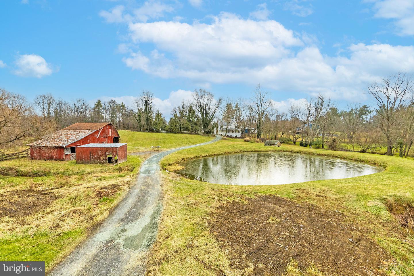 15040 MOUNTAIN RD, HILLSBORO, Virginia 20132, 5 Bedrooms Bedrooms, ,4 BathroomsBathrooms,Residential,For sale,15040 MOUNTAIN RD,VALO2085152 MLS # VALO2085152