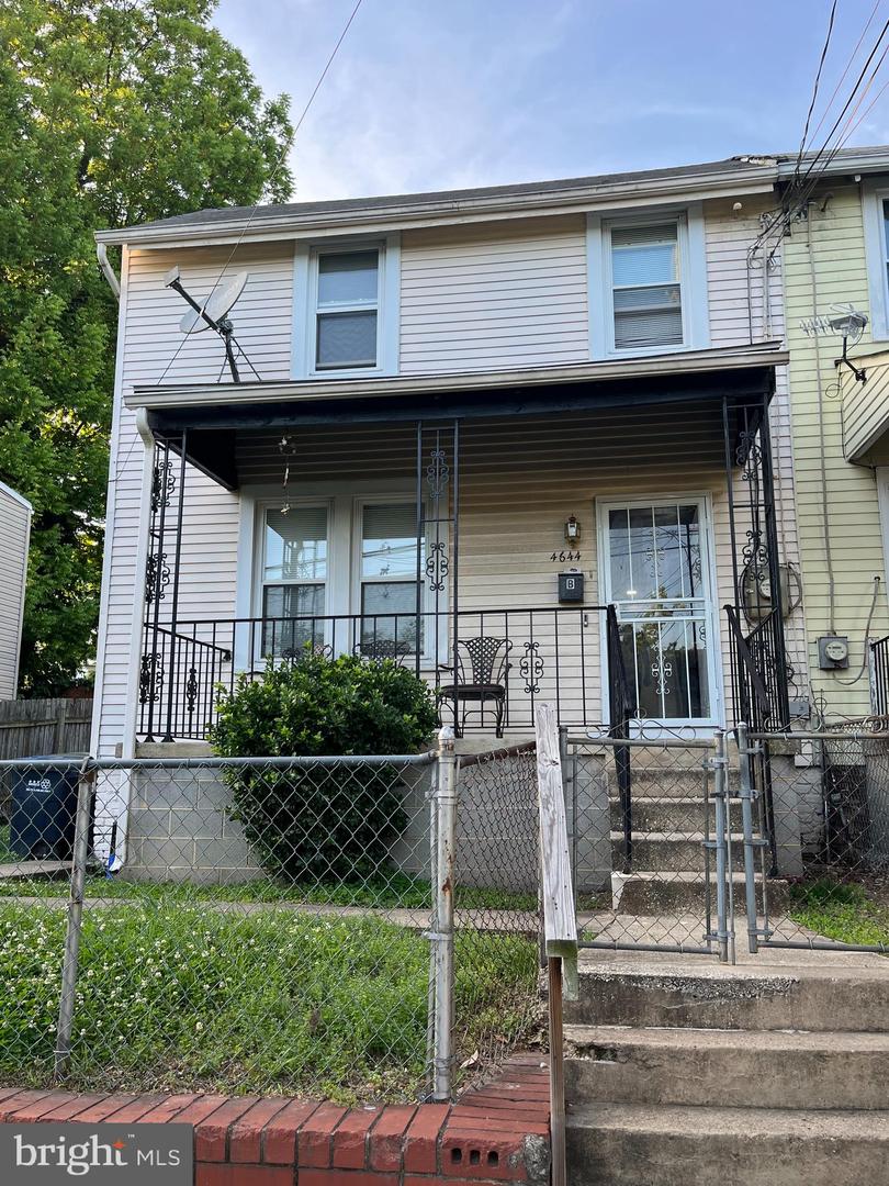 4644 HAYES ST NE, WASHINGTON, District Of Columbia 20019, 3 Bedrooms Bedrooms, ,1 BathroomBathrooms,Residential,For sale,4644 HAYES ST NE,DCDC2158734 MLS # DCDC2158734