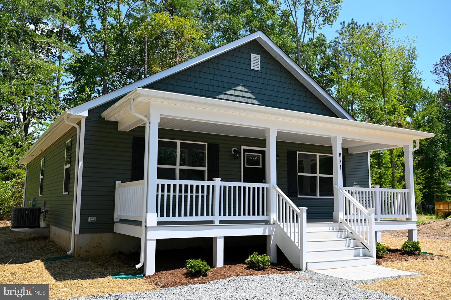 871 MATTOX AVE, COLONIAL BEACH, Virginia 22443, 3 Bedrooms Bedrooms, ,2 BathroomsBathrooms,Residential,For sale,871 MATTOX AVE,VAWE2007954 MLS # VAWE2007954