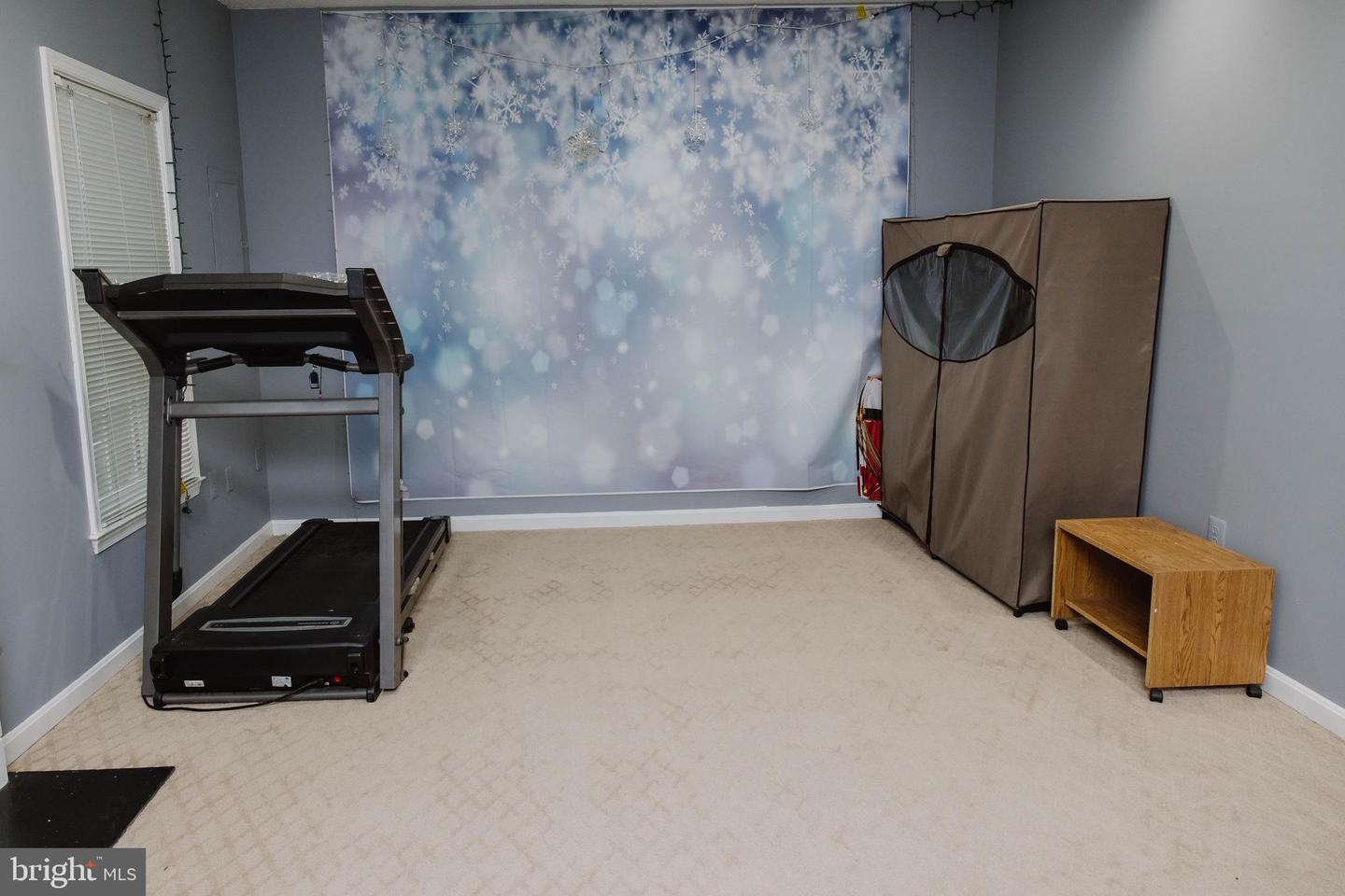 8091 WHITLERS CREEK CT, SPRINGFIELD, Virginia 22152, 3 Bedrooms Bedrooms, ,2 BathroomsBathrooms,Residential,For sale,8091 WHITLERS CREEK CT,VAFX2205218 MLS # VAFX2205218