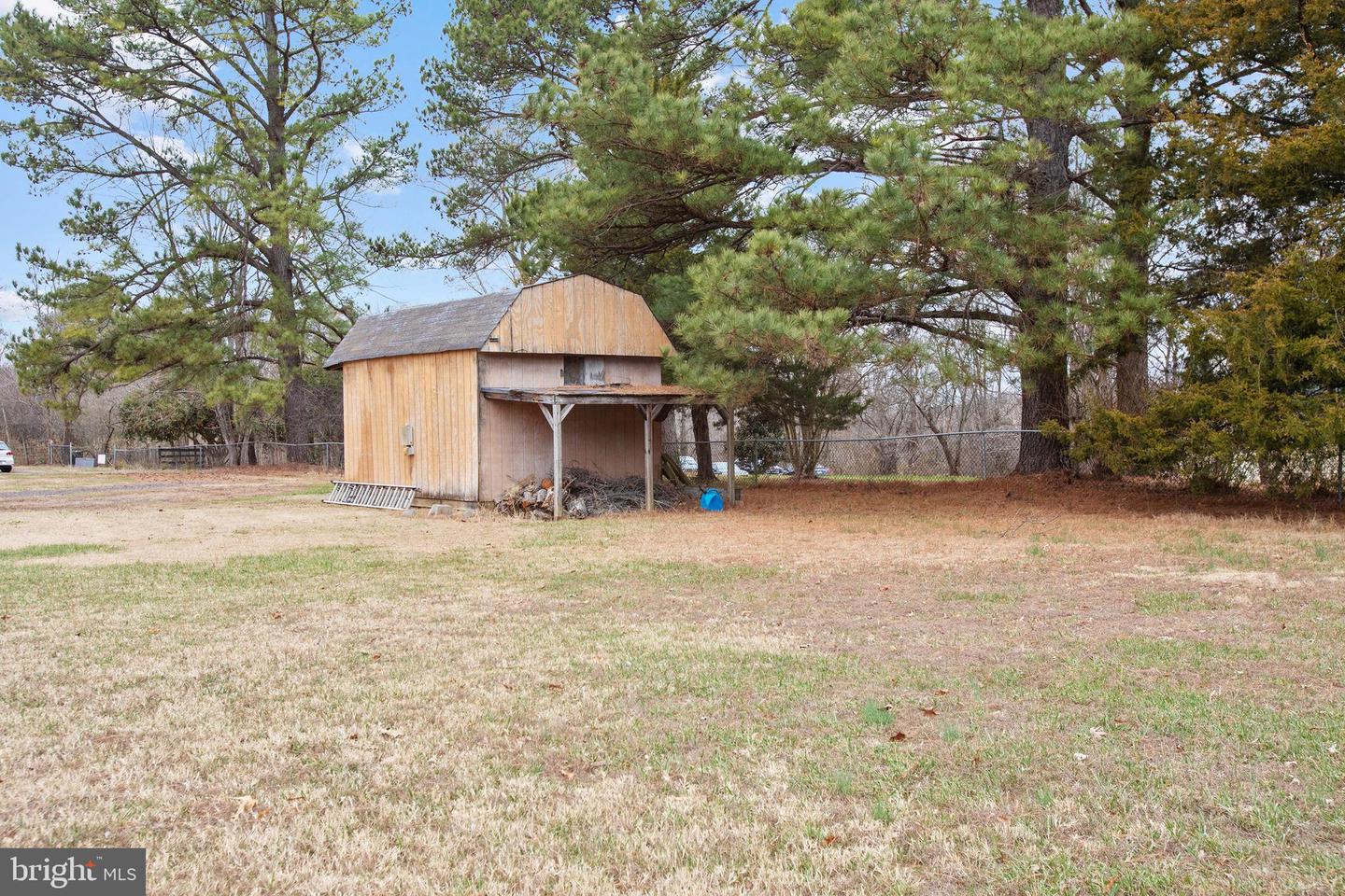 15617 MOCKINGBIRD LN, KING GEORGE, Virginia 22485, 5 Bedrooms Bedrooms, ,3 BathroomsBathrooms,Residential,For sale,15617 MOCKINGBIRD LN,VAKG2005776 MLS # VAKG2005776