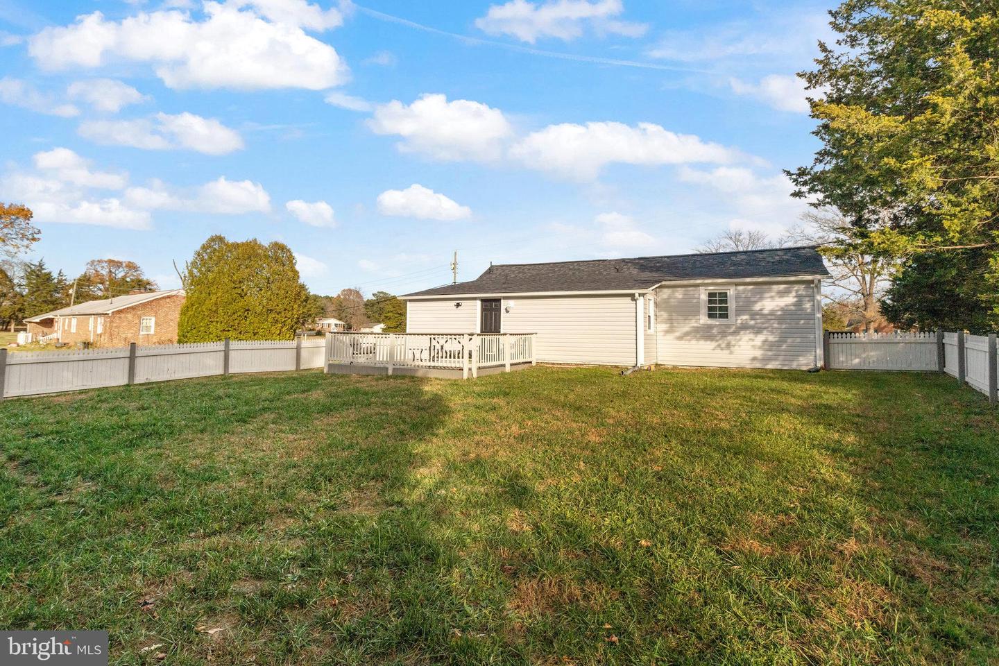 106 MCCARTY RD, FREDERICKSBURG, Virginia 22405, 2 Bedrooms Bedrooms, ,2 BathroomsBathrooms,Residential,For sale,106 MCCARTY RD,VAST2034780 MLS # VAST2034780