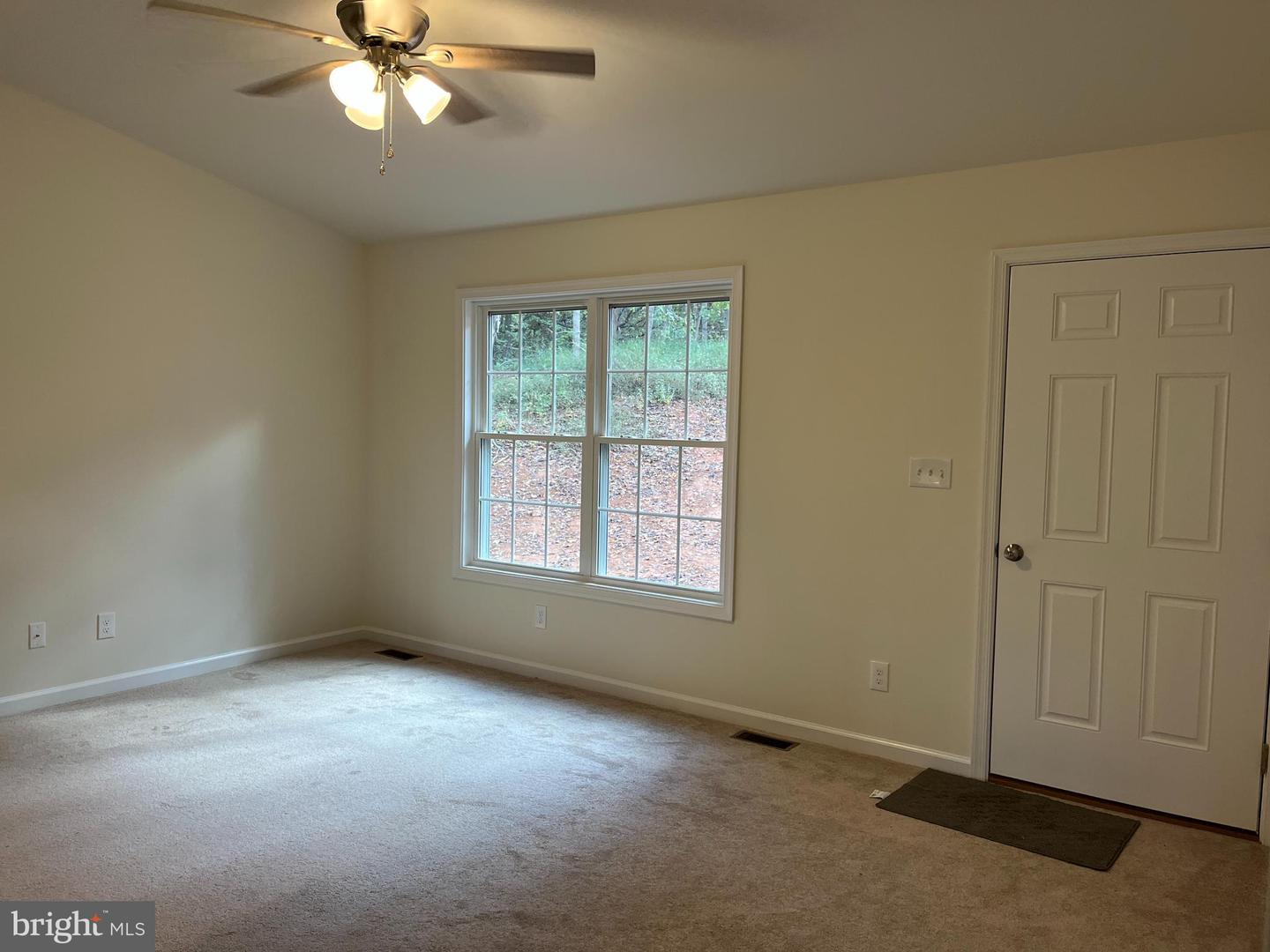 1303 ARRINGTON MOUNTAIN RD, HAYWOOD, Virginia 22722, 3 Bedrooms Bedrooms, ,2 BathroomsBathrooms,Residential,For sale,1303 ARRINGTON MOUNTAIN RD,VAMA2001996 MLS # VAMA2001996