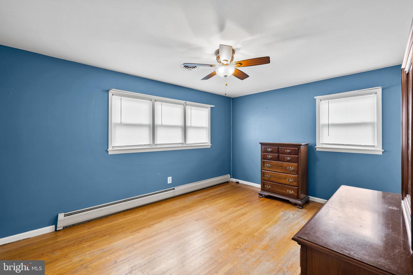 279 THIRD ST, BROADWAY, Virginia 22815, 4 Bedrooms Bedrooms, ,2 BathroomsBathrooms,Residential,For sale,279 THIRD ST,VARO2001944 MLS # VARO2001944