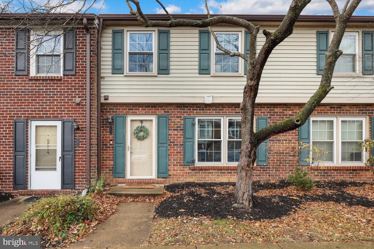 5652 INDEPENDENCE CIR, ALEXANDRIA, Virginia 22312, 3 Bedrooms Bedrooms, ,2 BathroomsBathrooms,Residential,For sale,5652 INDEPENDENCE CIR,VAFX2210962 MLS # VAFX2210962