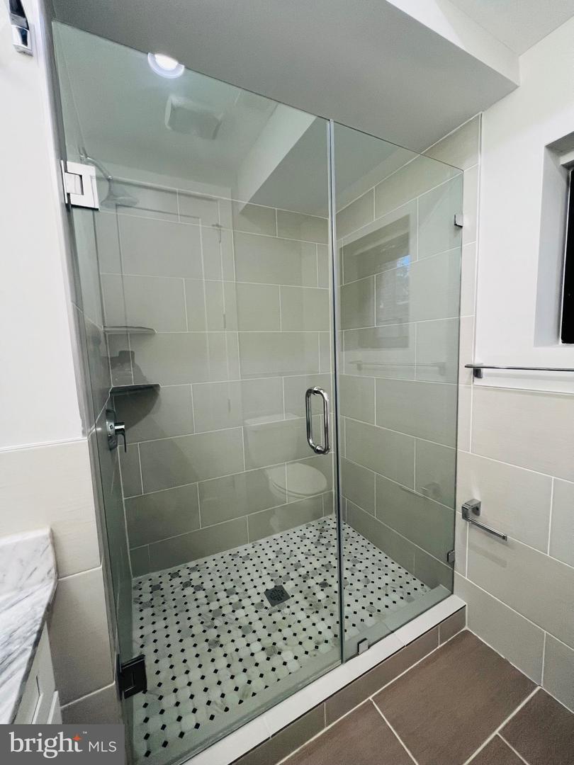 2140 WISCONSIN AVE NW #3, WASHINGTON, District Of Columbia 20007, 2 Bedrooms Bedrooms, ,2 BathroomsBathrooms,Residential,For sale,2140 WISCONSIN AVE NW #3,DCDC2172212 MLS # DCDC2172212