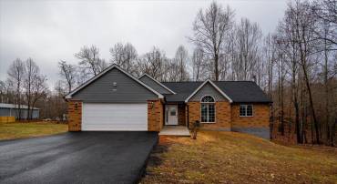 19110 FERGUSON LN, JEFFERSONTON, Virginia 22724, 4 Bedrooms Bedrooms, ,3 BathroomsBathrooms,Residential,For sale,19110 FERGUSON LN,VACU2009414 MLS # VACU2009414