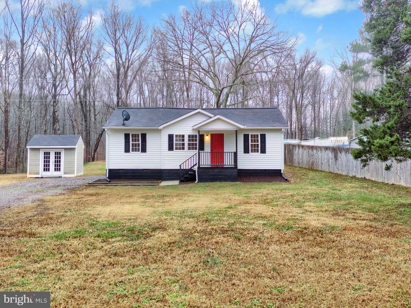 15951 SAINT PETERS CHURCH RD, MONTPELIER, Virginia 23192, 2 Bedrooms Bedrooms, 6 Rooms Rooms,2 BathroomsBathrooms,Residential,For sale,15951 SAINT PETERS CHURCH RD,VAHA2000872 MLS # VAHA2000872