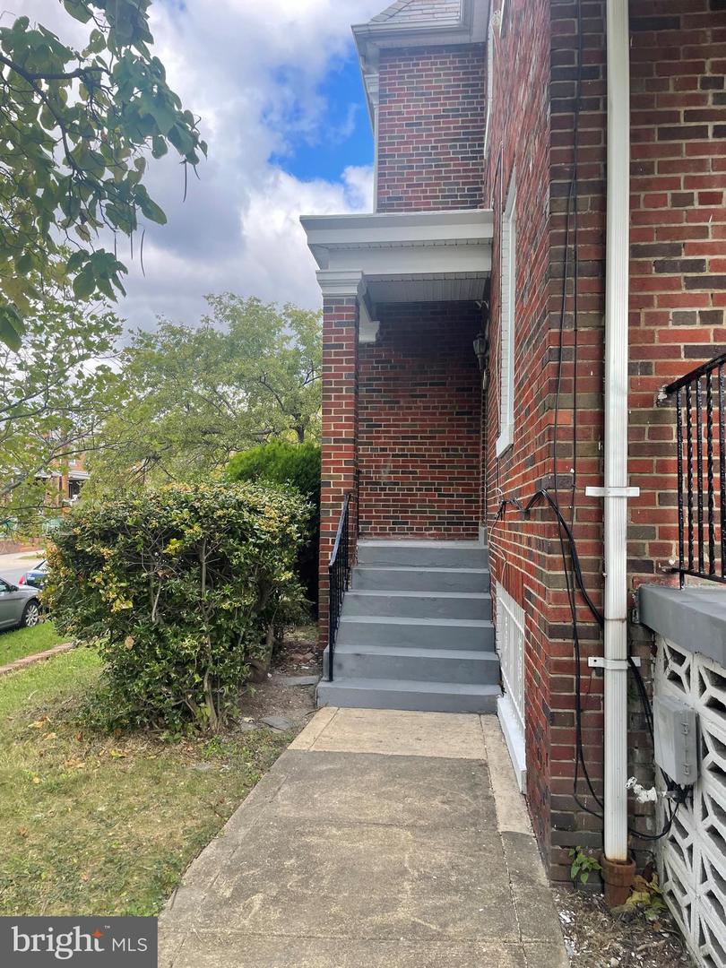 5601 1ST ST NW, WASHINGTON, District Of Columbia 20011, 3 Bedrooms Bedrooms, ,1 BathroomBathrooms,Residential,For sale,5601 1ST ST NW,DCDC2171780 MLS # DCDC2171780