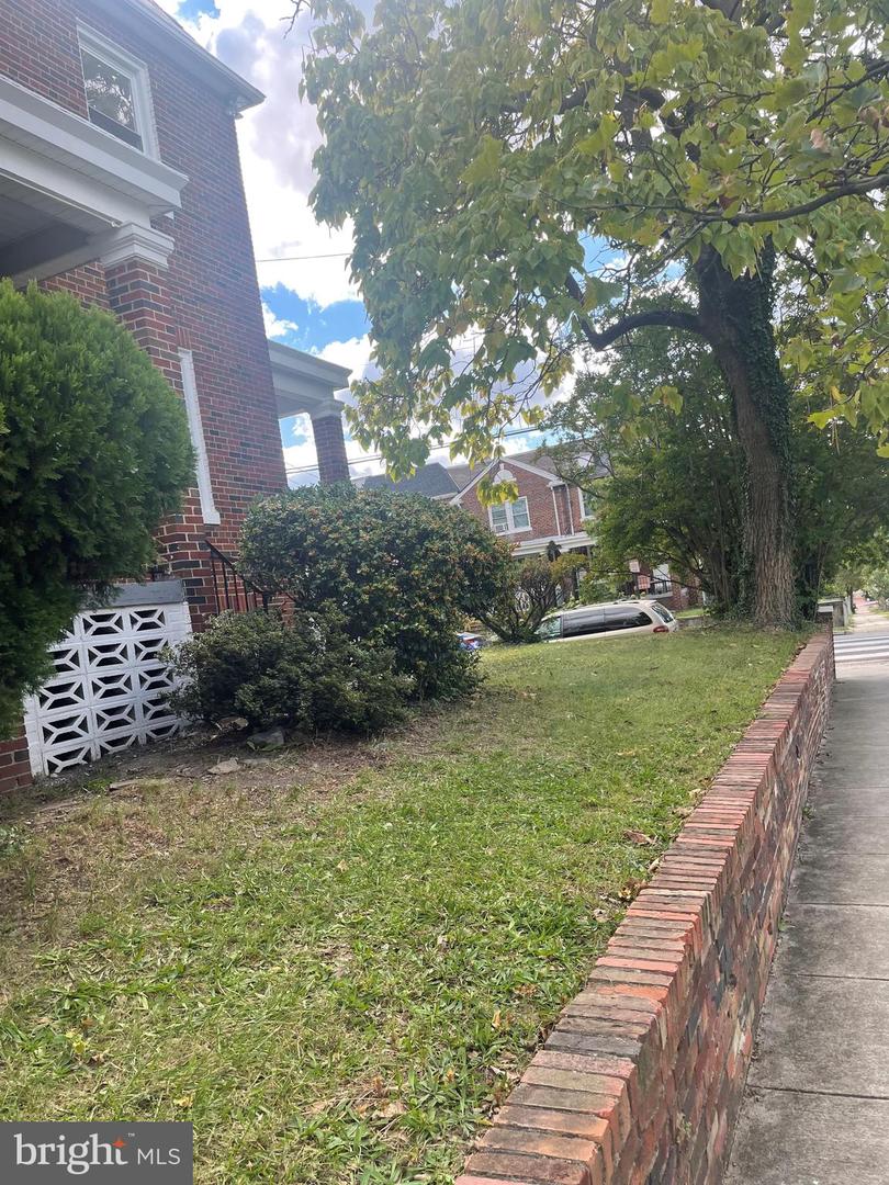 5601 1ST ST NW, WASHINGTON, District Of Columbia 20011, 3 Bedrooms Bedrooms, ,1 BathroomBathrooms,Residential,For sale,5601 1ST ST NW,DCDC2171780 MLS # DCDC2171780