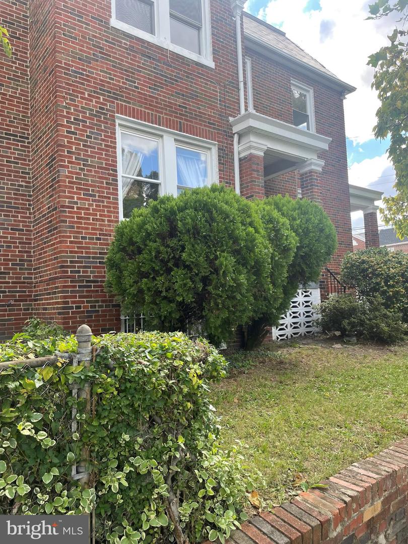 5601 1ST ST NW, WASHINGTON, District Of Columbia 20011, 3 Bedrooms Bedrooms, ,1 BathroomBathrooms,Residential,For sale,5601 1ST ST NW,DCDC2171780 MLS # DCDC2171780