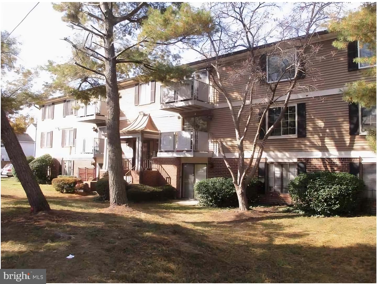 4300 BUCKMAN RD #D, ALEXANDRIA, Virginia 22309, 2 Bedrooms Bedrooms, ,2 BathroomsBathrooms,Residential,For sale,4300 BUCKMAN RD #D,VAFX2214802 MLS # VAFX2214802