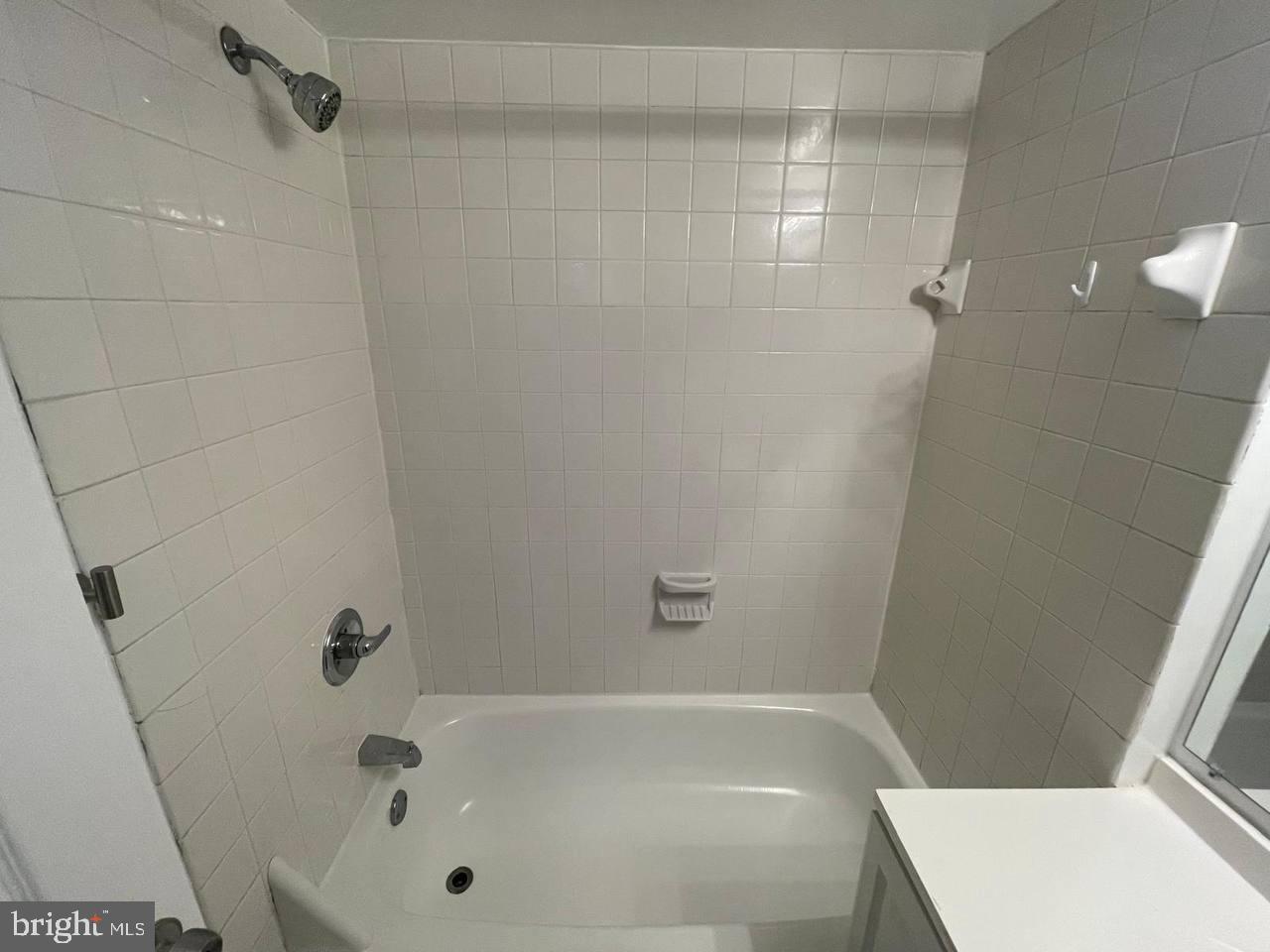 1303 P ST NW #2, WASHINGTON, District Of Columbia 20005, 2 Bedrooms Bedrooms, ,1 BathroomBathrooms,Residential,For sale,1303 P ST NW #2,DCDC2172242 MLS # DCDC2172242