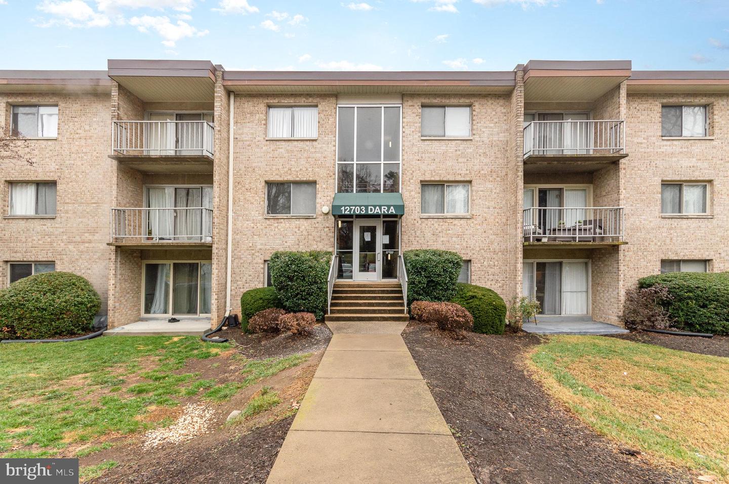 12703 DARA DR #203, WOODBRIDGE, Virginia 22192, 3 Bedrooms Bedrooms, 3 Rooms Rooms,1 BathroomBathrooms,Residential,For sale,12703 DARA DR #203,VAPW2083736 MLS # VAPW2083736