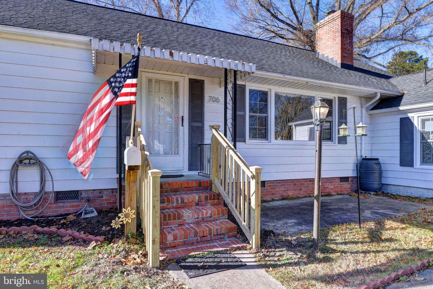 706 JACKSON DR, WILLIAMSBURG, Virginia 23185, 4 Bedrooms Bedrooms, 7 Rooms Rooms,2 BathroomsBathrooms,Residential,For sale,706 JACKSON DR,VAJC2000374 MLS # VAJC2000374