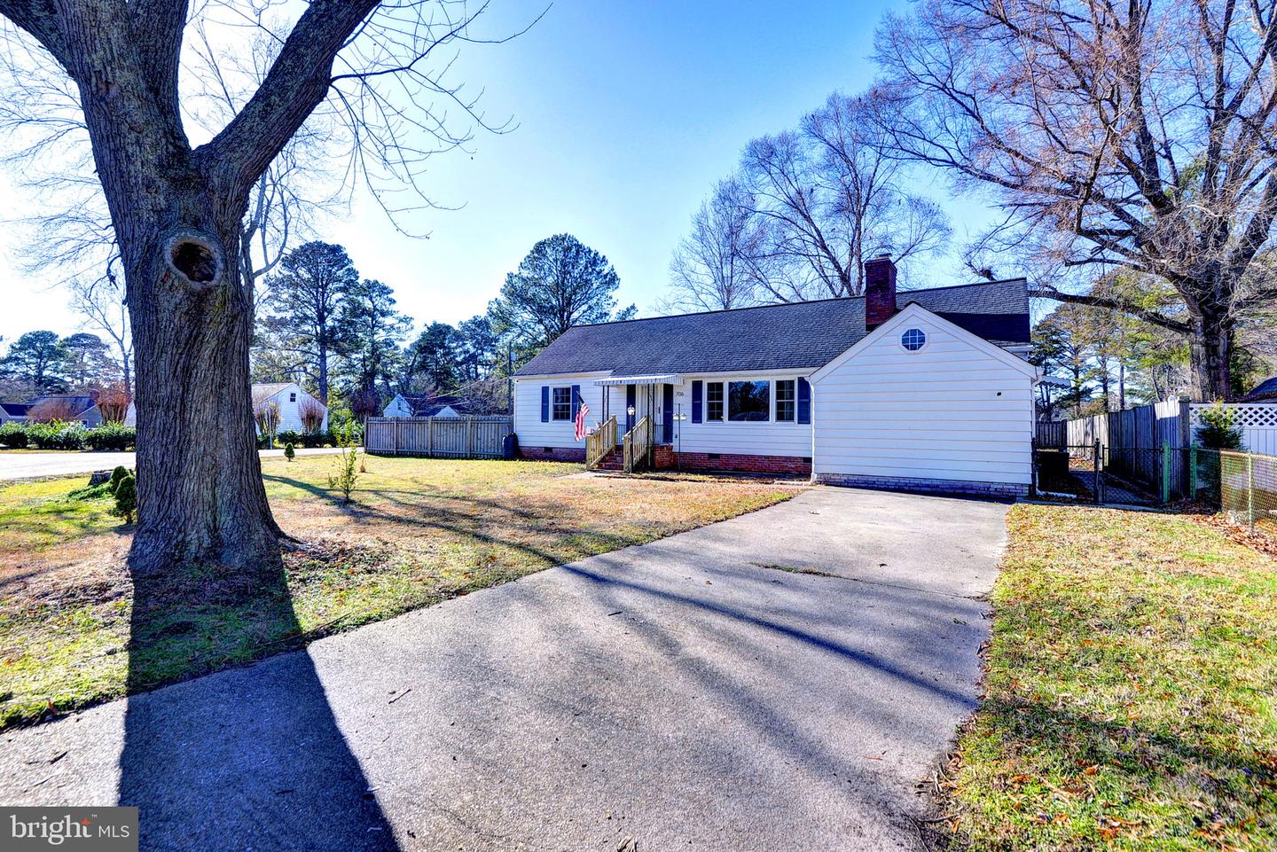 706 JACKSON DR, WILLIAMSBURG, Virginia 23185, 4 Bedrooms Bedrooms, 7 Rooms Rooms,2 BathroomsBathrooms,Residential,For sale,706 JACKSON DR,VAJC2000374 MLS # VAJC2000374