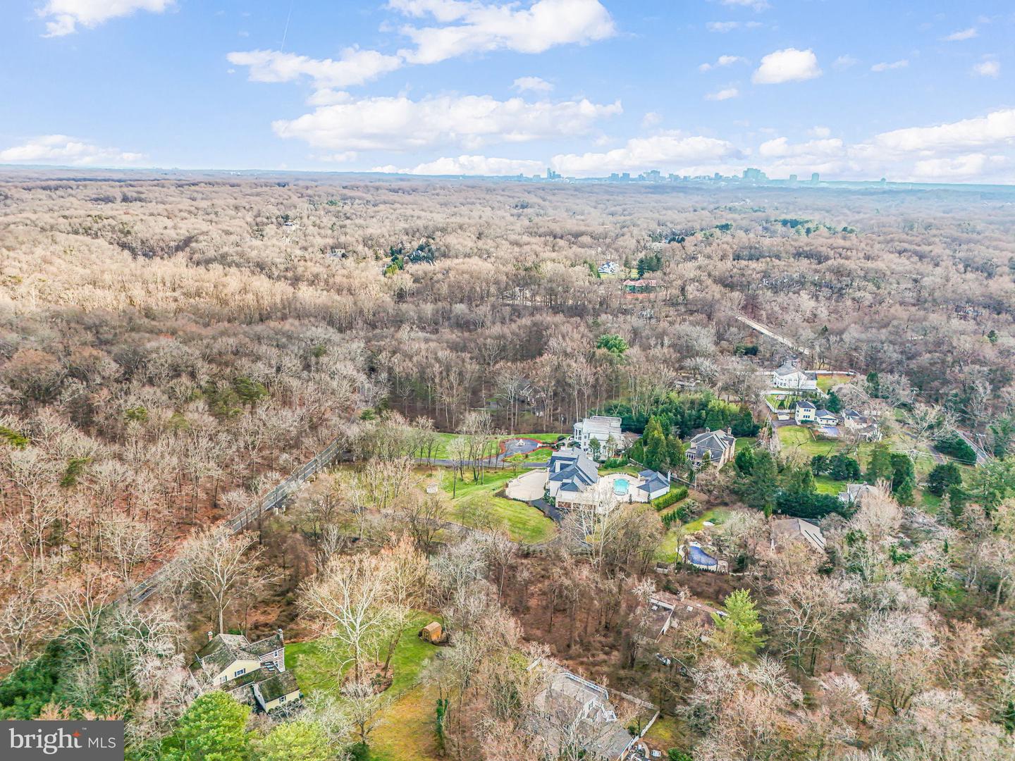 9020 OLD DOMINION DR, MCLEAN, Virginia 22102, ,Land,For sale,9020 OLD DOMINION DR,VAFX2214724 MLS # VAFX2214724