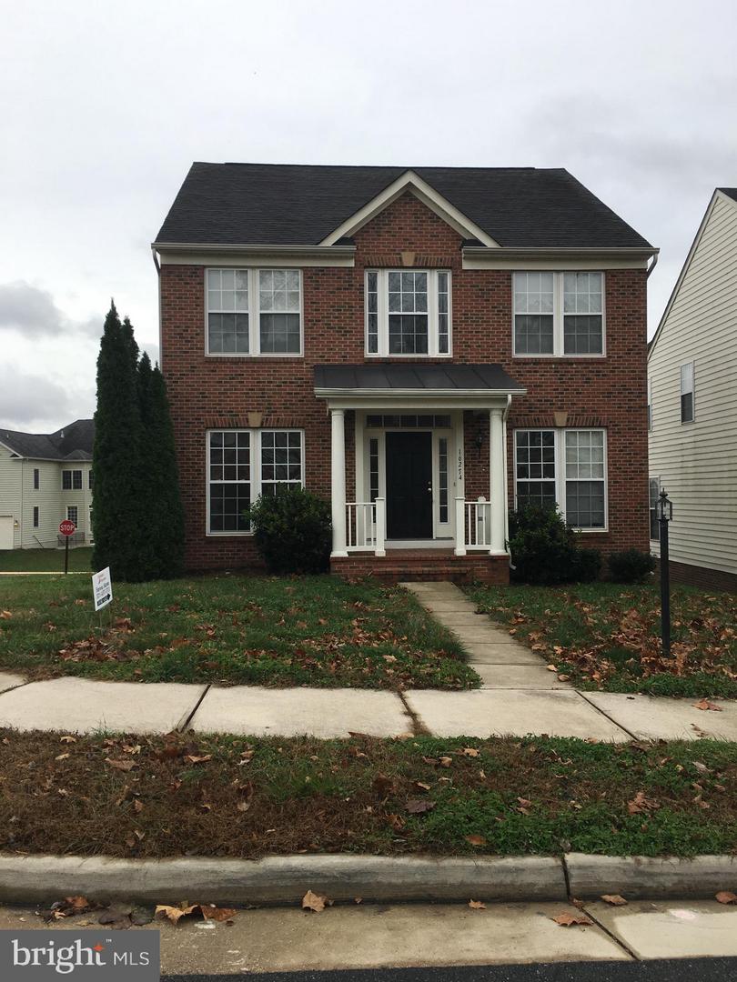 16274 RADBURN ST, WOODBRIDGE, Virginia 22191, 5 Bedrooms Bedrooms, 9 Rooms Rooms,3 BathroomsBathrooms,Residential,For sale,16274 RADBURN ST,VAPW2084764 MLS # VAPW2084764