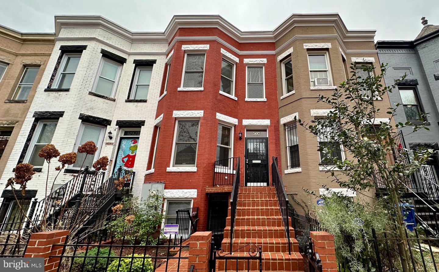 507 G ST NE, WASHINGTON, District Of Columbia 20002, 4 Bedrooms Bedrooms, ,3 BathroomsBathrooms,Residential,For sale,507 G ST NE,DCDC2172408 MLS # DCDC2172408