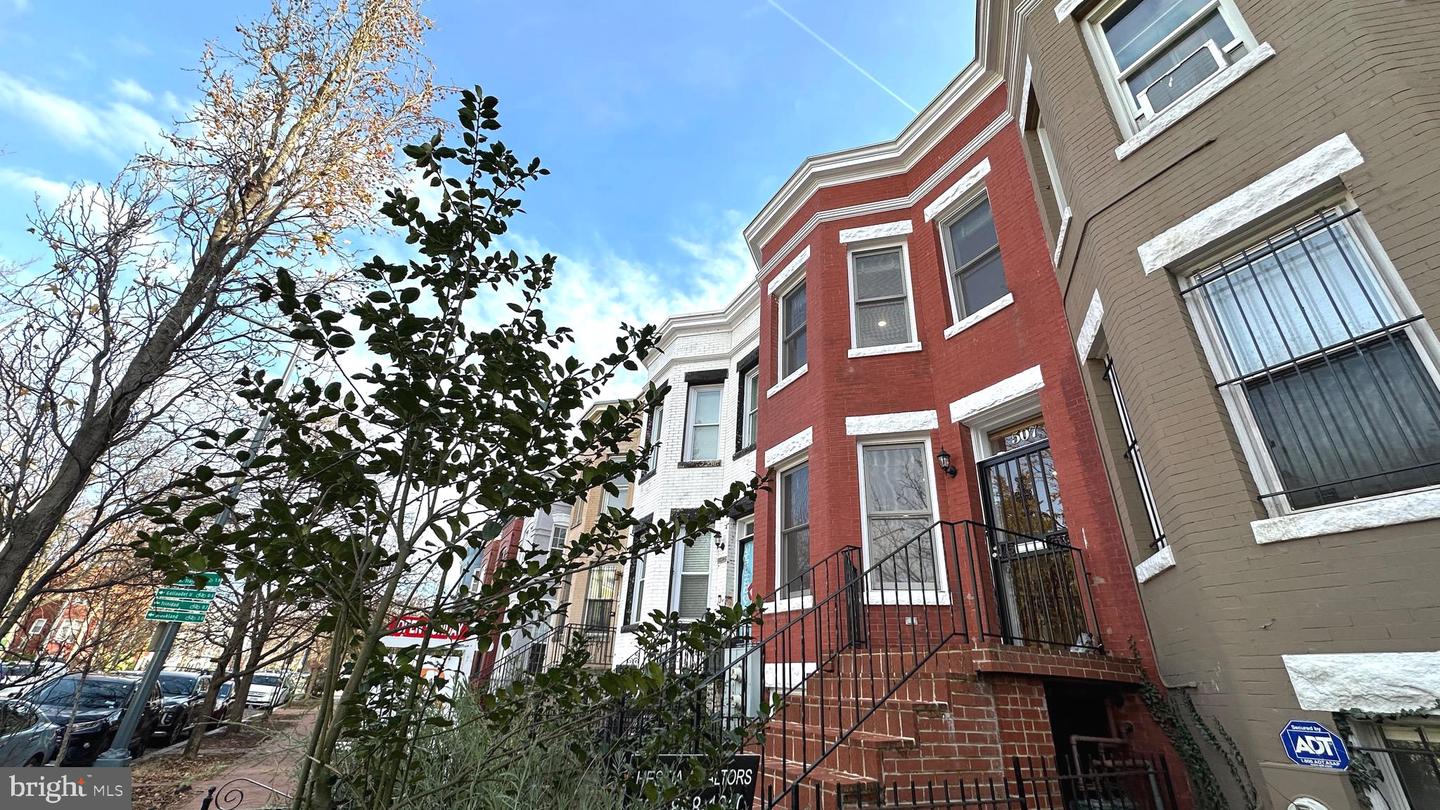 507 G ST NE, WASHINGTON, District Of Columbia 20002, 4 Bedrooms Bedrooms, ,3 BathroomsBathrooms,Residential,For sale,507 G ST NE,DCDC2172408 MLS # DCDC2172408