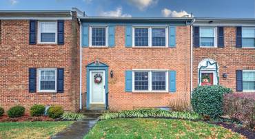 113 DAVIS AVE SW, LEESBURG, Virginia 20175, 4 Bedrooms Bedrooms, ,3 BathroomsBathrooms,Residential,For sale,113 DAVIS AVE SW,VALO2084822 MLS # VALO2084822