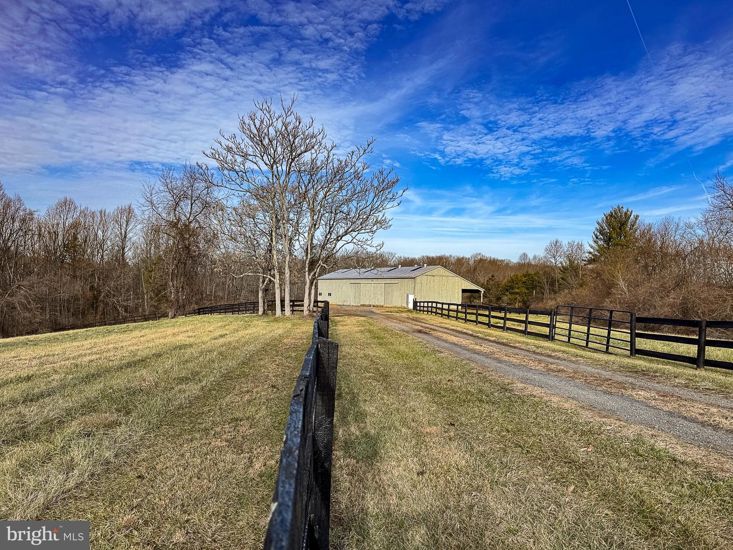 21673 OATLANDS RD, ALDIE, Virginia 20105, 5 Bedrooms Bedrooms, ,3 BathroomsBathrooms,Residential,For sale,21673 OATLANDS RD,VALO2085442 MLS # VALO2085442