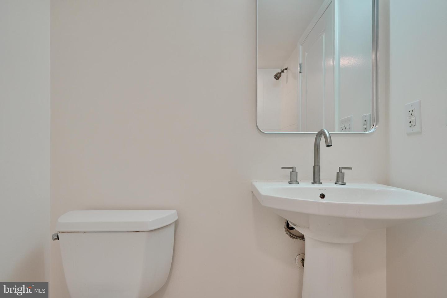 1352 TALBERT CT SE #14A, WASHINGTON, District Of Columbia 20020, 3 Bedrooms Bedrooms, ,2 BathroomsBathrooms,Residential,For sale,1352 TALBERT CT SE #14A,DCDC2172524 MLS # DCDC2172524