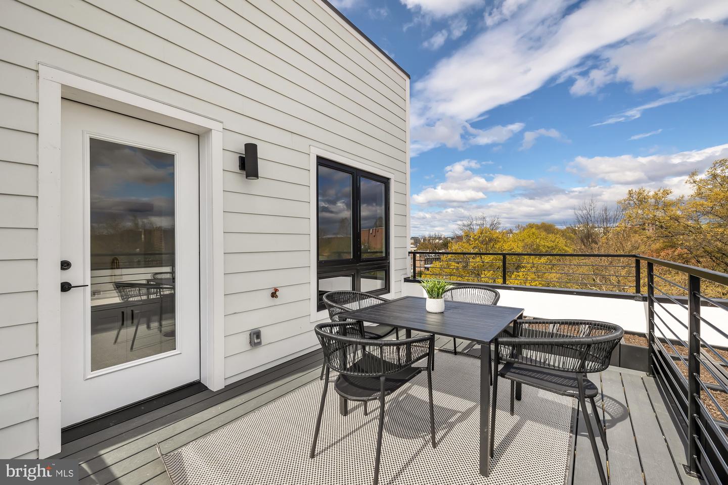 1006 FLORIDA AVE NE #PH1, WASHINGTON, District Of Columbia 20002, 2 Bedrooms Bedrooms, ,2 BathroomsBathrooms,Residential,For sale,1006 FLORIDA AVE NE #PH1,DCDC2172382 MLS # DCDC2172382
