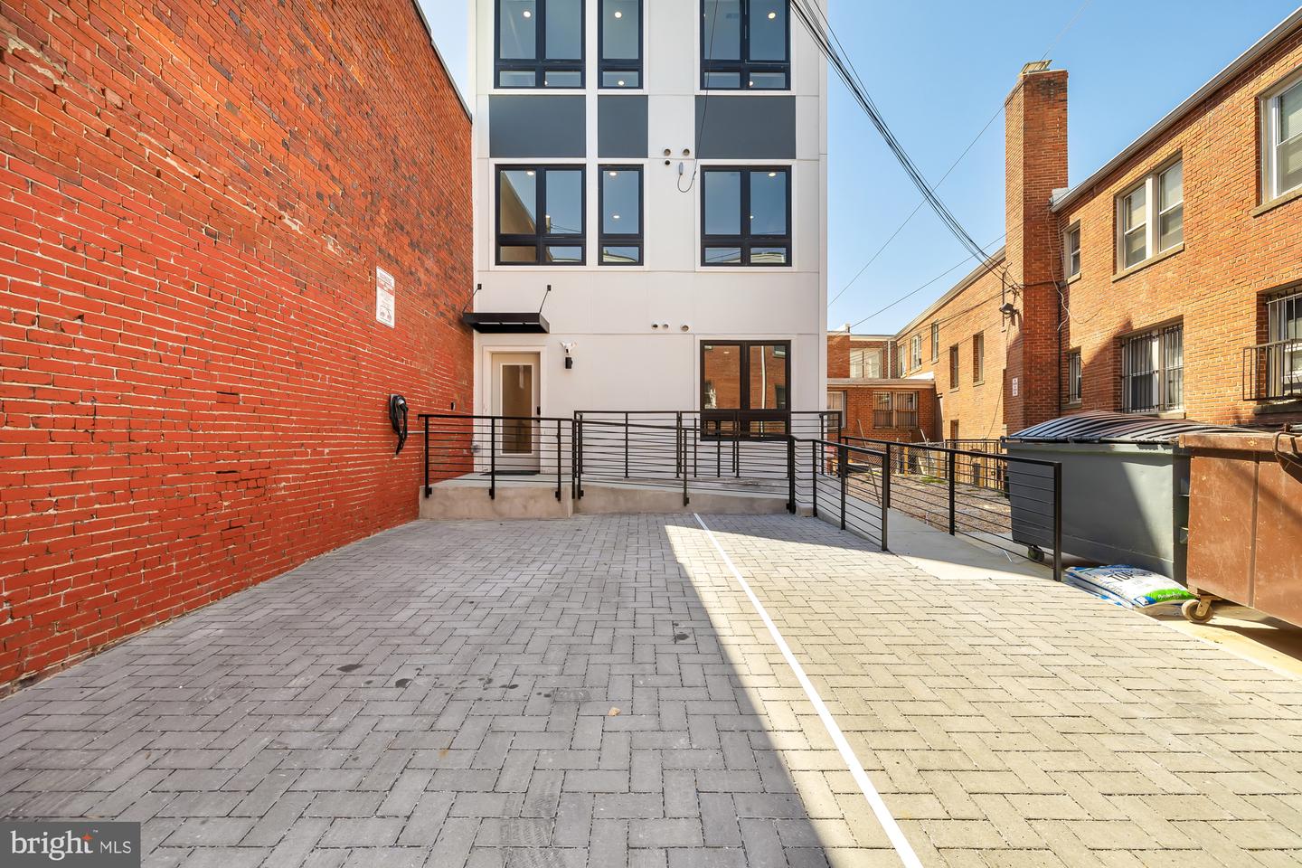 1006 FLORIDA AVE NE #PH1, WASHINGTON, District Of Columbia 20002, 2 Bedrooms Bedrooms, ,2 BathroomsBathrooms,Residential,For sale,1006 FLORIDA AVE NE #PH1,DCDC2172382 MLS # DCDC2172382