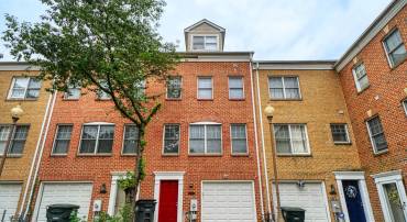 863 BARNABY ST SE, WASHINGTON, District Of Columbia 20032, 3 Bedrooms Bedrooms, ,2 BathroomsBathrooms,Residential,For sale,863 BARNABY ST SE,DCDC2172562 MLS # DCDC2172562